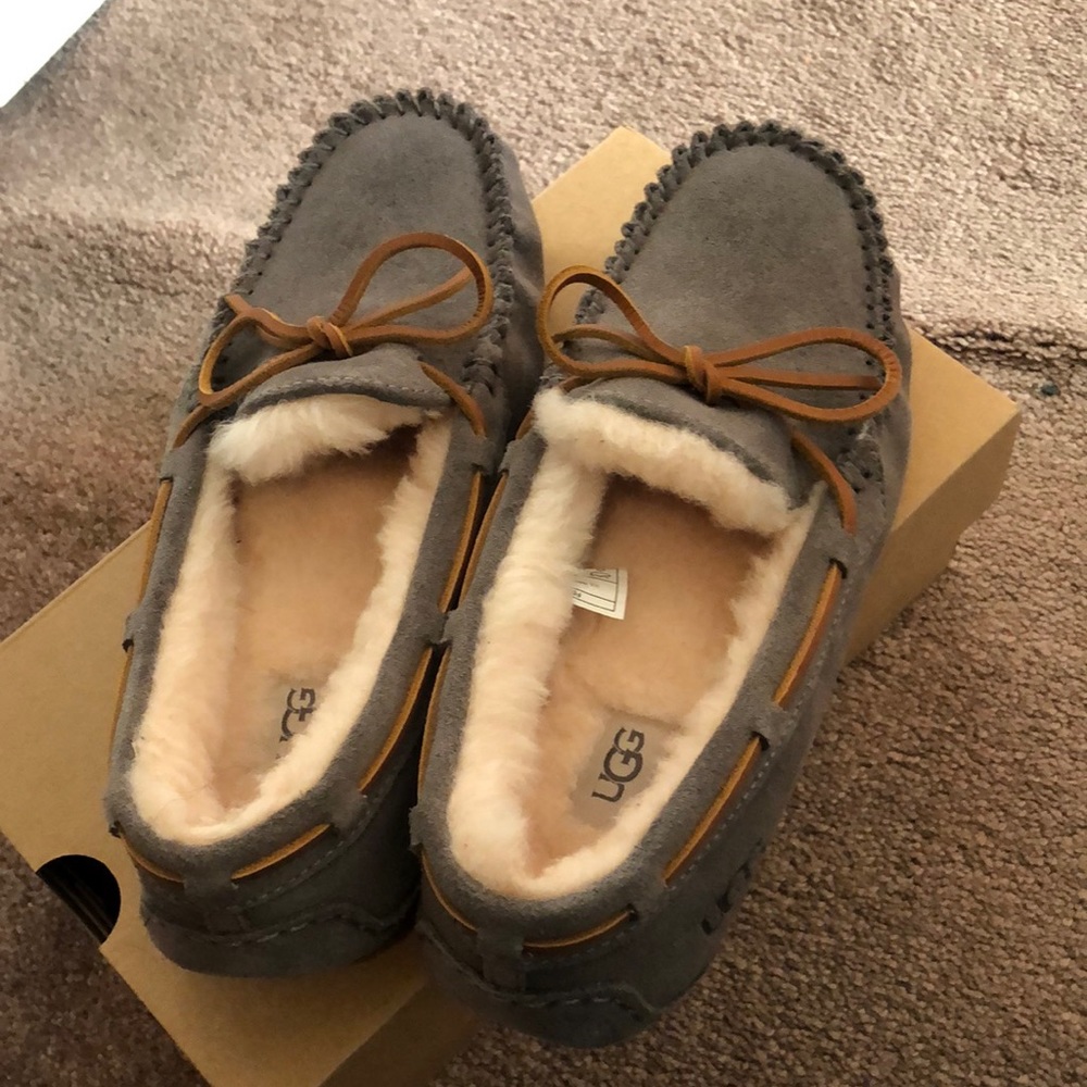 Gray Dakota Ugg Moccasins
